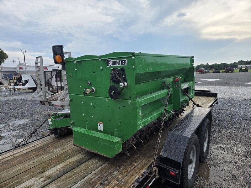 Frontier Planter