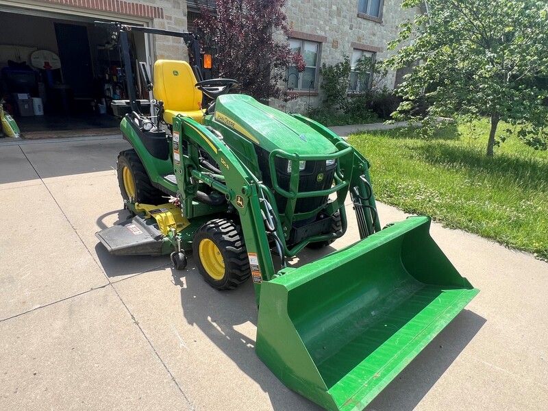 Used 2020 JOHN DEERE 1025R For Sale in Emporia Kansas