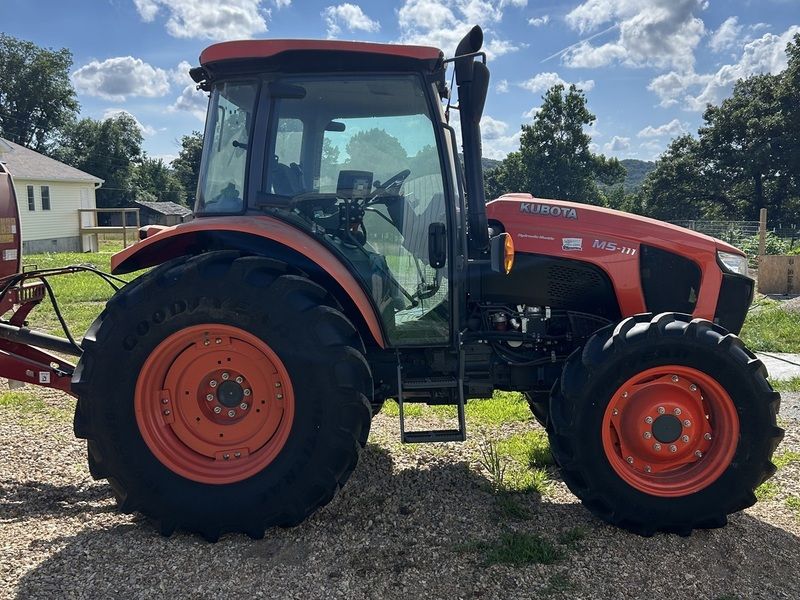 2020 KUBOTA M5-111 For Sale