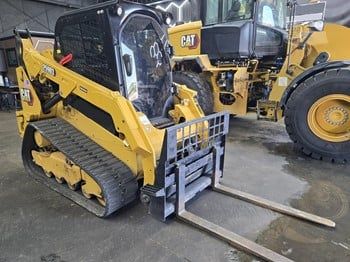 Used 2021 CATERPILLAR 259D3 For Sale in North Chelmsford Massachusetts