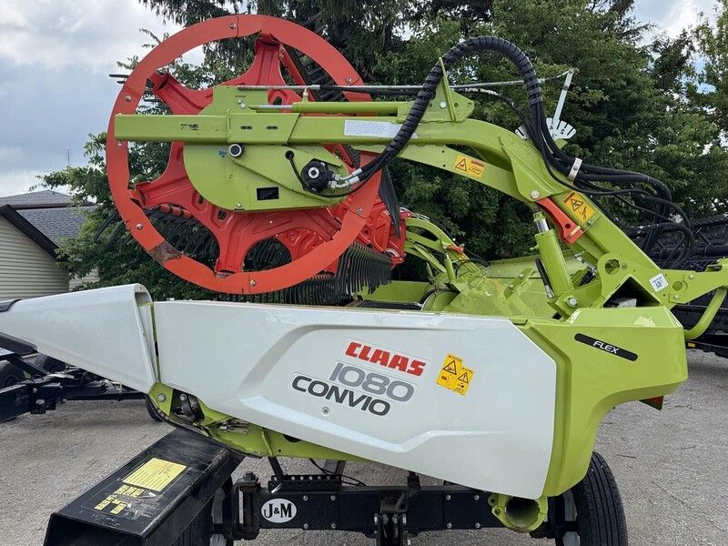 Used 2021 CLAAS CONVIO FLEX 1080 For Sale in Watertown Wisconsin