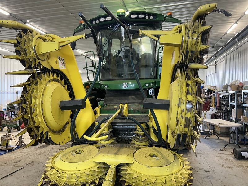 2021 JOHN DEERE 770 For Sale