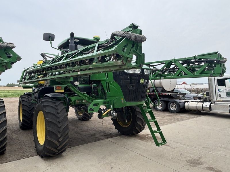 Used 2021 JOHN DEERE R4038 For Sale in Rowley Iowa