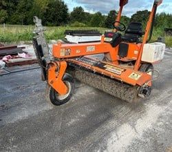Used 2021 LAY-MOR SWEEPMASTER 300 For Sale in Winter Garden Florida