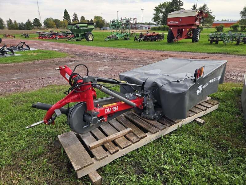 Used 2021 MASSEY FERGUSON DM164 For Sale in Mountain Lake Minnesota
