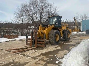 Used 2022 CATERPILLAR 972 For Sale in Somerset Pennsylvania