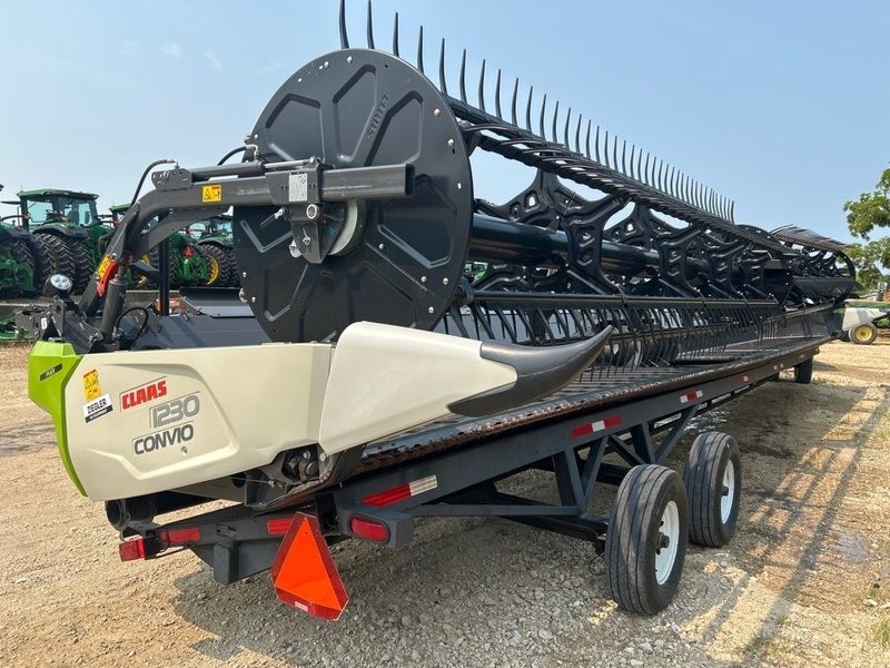 Used 2022 CLAAS CONVIO FLEX 1230 For Sale in Freeport Illinois