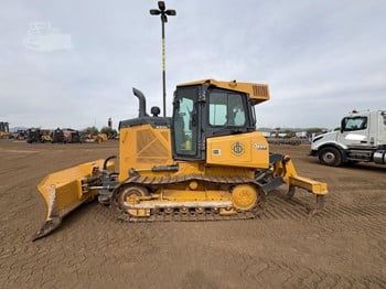 Used 2022 DEERE 450K For Sale in Decatur Texas