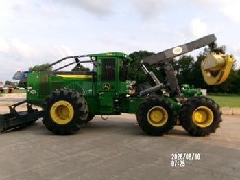 Used 2022 DEERE 768L II For Sale in Marietta Ohio
