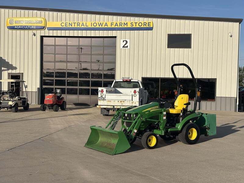 2022 JOHN DEERE 1025R For Sale