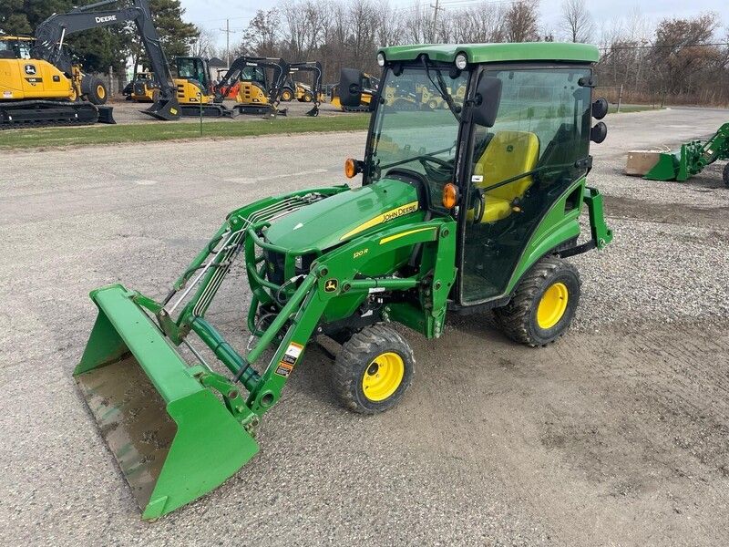 Used 2022 JOHN DEERE 1025R For Sale in Lansing Michigan