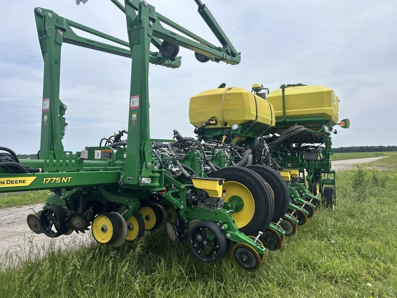 Used 2022 JOHN DEERE 1775NT For Sale in Chillicothe Missouri