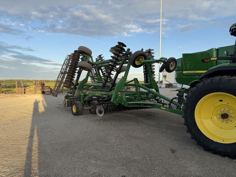 Used 2022 JOHN DEERE 2660VT For Sale in Dupo Illinois