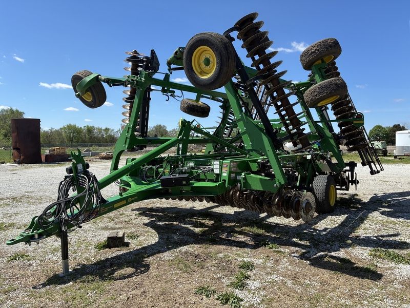 Used 2022 JOHN DEERE 2660VT For Sale in Valparaiso Indiana