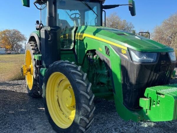 Used 2022 JOHN DEERE 8R 310 For Sale in Sunnyside Washington
