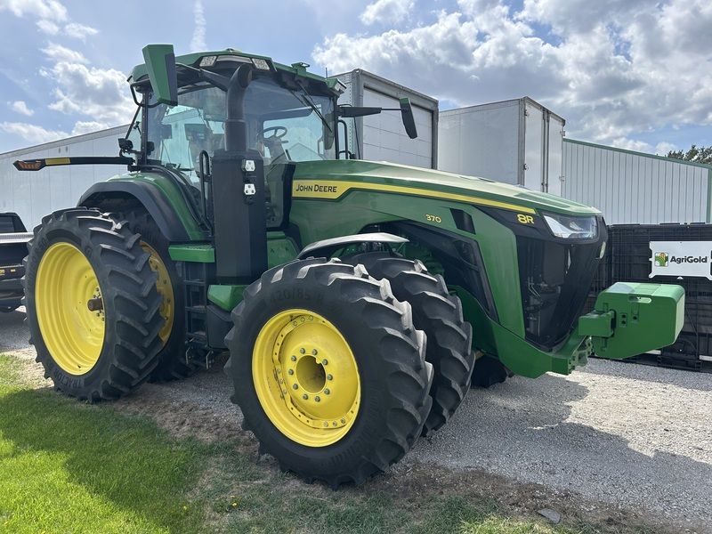 Used 2022 JOHN DEERE 8R 370 For Sale in Streator Illinois