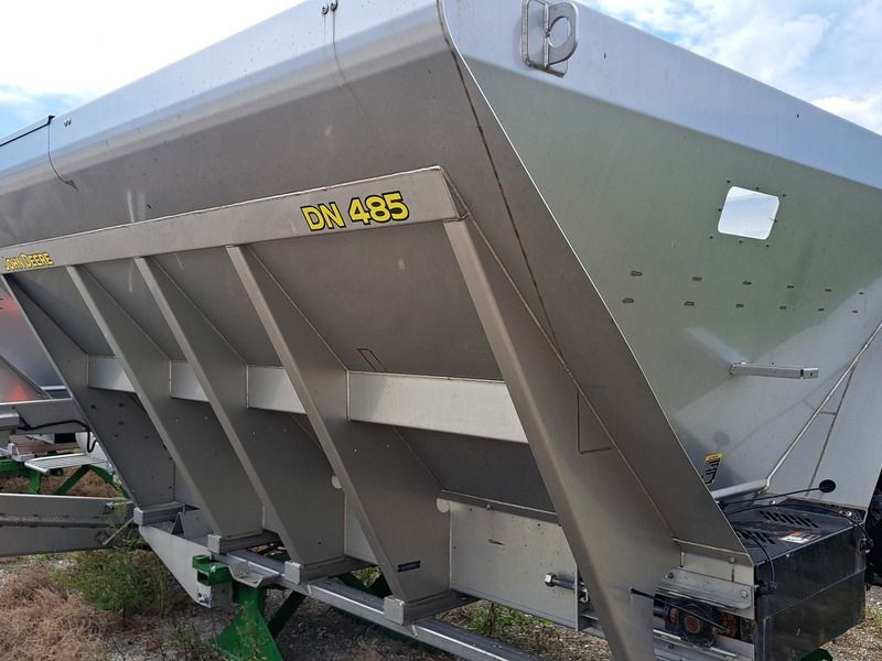 Used 2022 JOHN DEERE DS30 For Sale in Galesburg Illinois