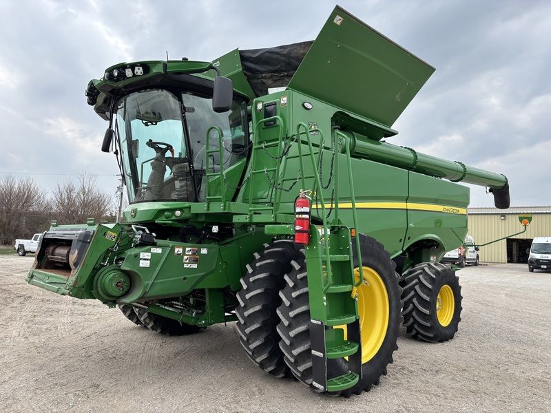 Used 2022 JOHN DEERE S770 For Sale in Princeton Illinois