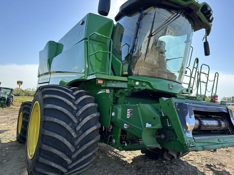 Used 2022 JOHN DEERE S790 For Sale in Monroe Wisconsin