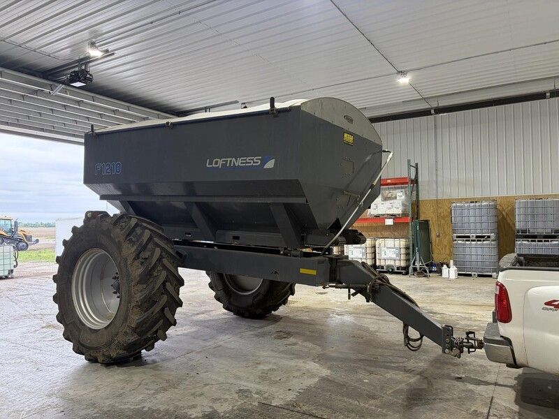 Loftness Applicator