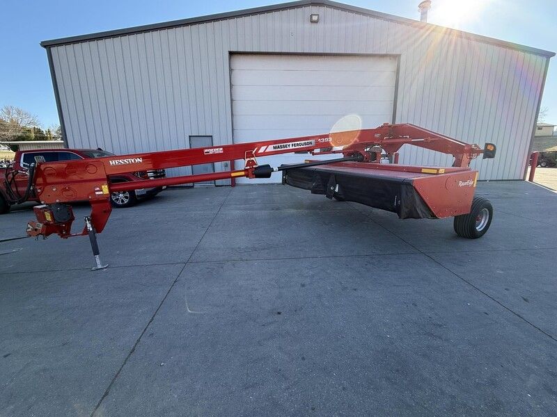 Used 2022 MASSEY FERGUSON 1393 For Sale in Bellevue Iowa
