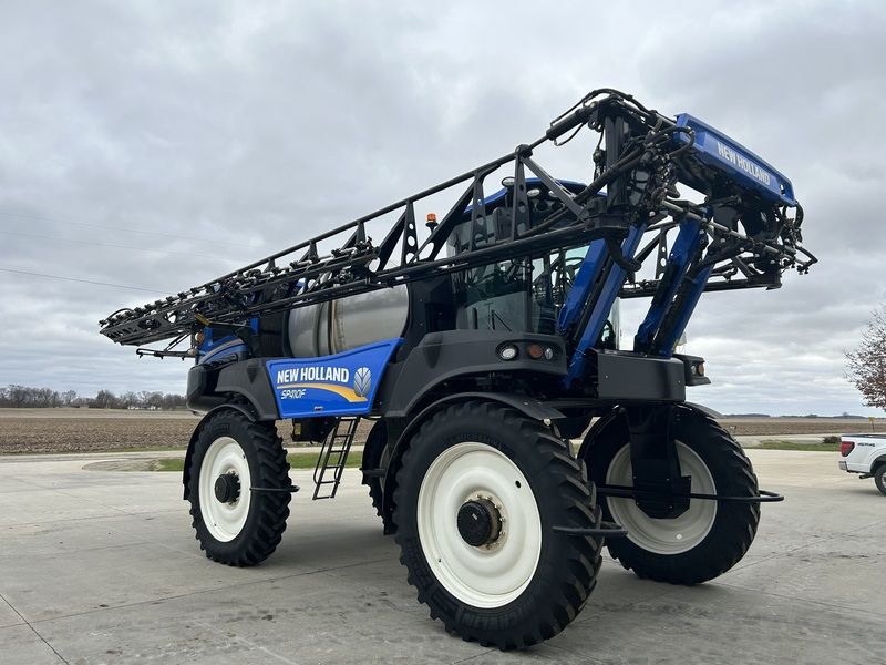 Used 2022 NEW HOLLAND SP410F For Sale in Fulton Illinois