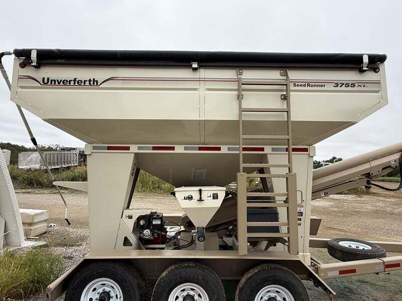 Used 2022 UNVERFERTH 3755XL For Sale in Dupont Indiana