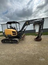 Used 2022 VOLVO ECR40D For Sale in Clear Lake Wisconsin