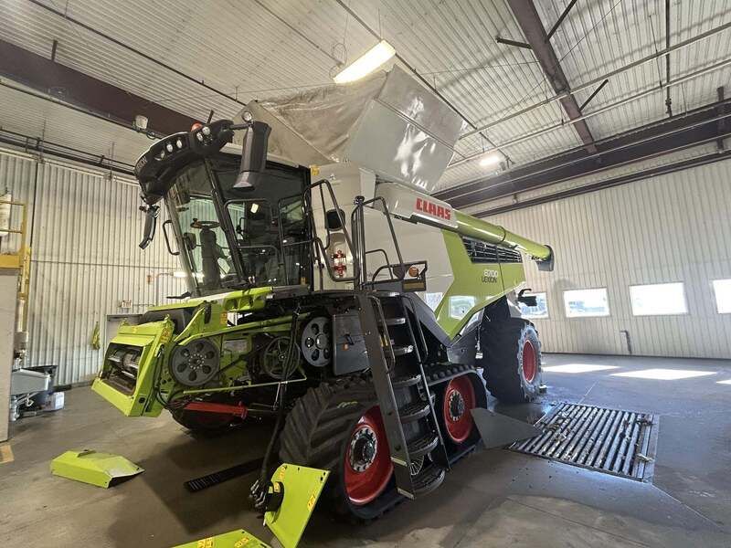 2023 CLAAS 8700TT For Sale