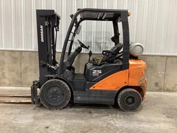 Used 2023 DOOSAN G25E-7 For Sale in Sioux Center Iowa