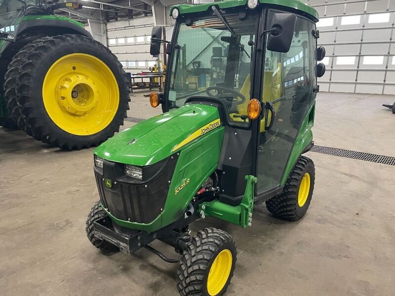 2023 JOHN DEERE 1025R For Sale