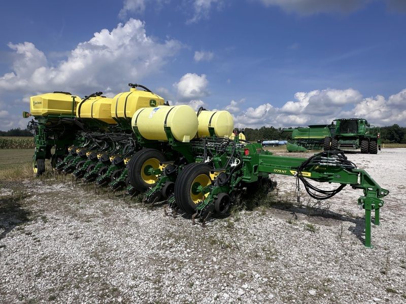 Used 2023 JOHN DEERE 1775NT For Sale in Demotte Indiana