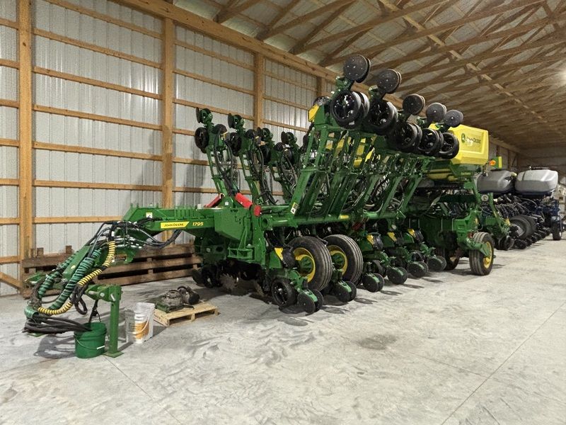 Used 2023 JOHN DEERE 1795 For Sale in Macedonia Iowa