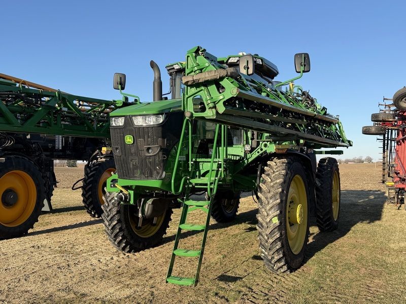 Used 2023 JOHN DEERE 616R For Sale in Lanark Illinois