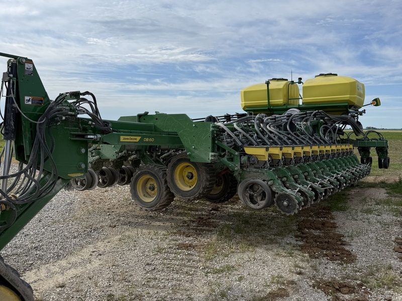 Used 2023 JOHN DEERE DB60 For Sale in Curryville Missouri