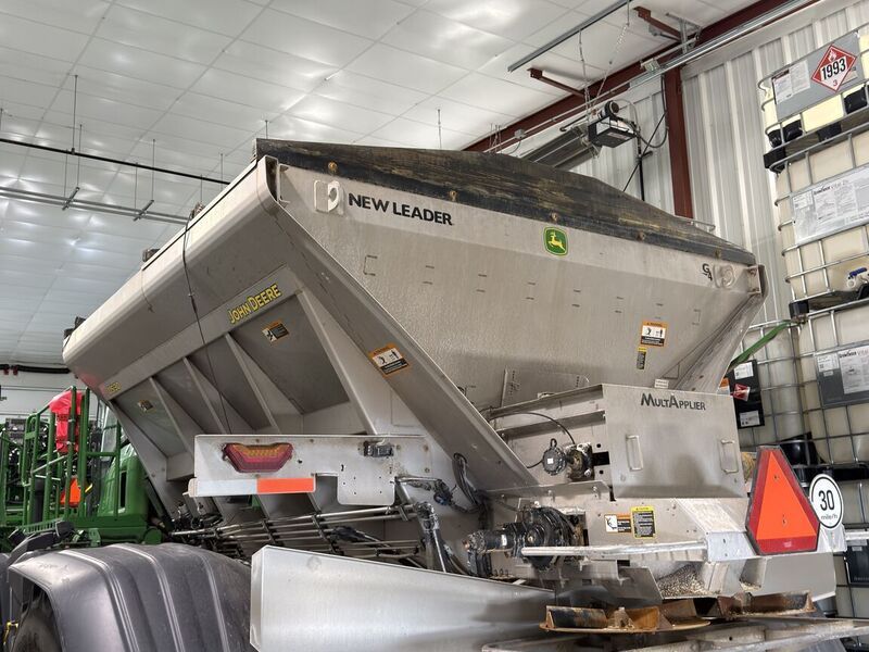 Used 2023 JOHN DEERE DS30 For Sale in Galesburg Illinois