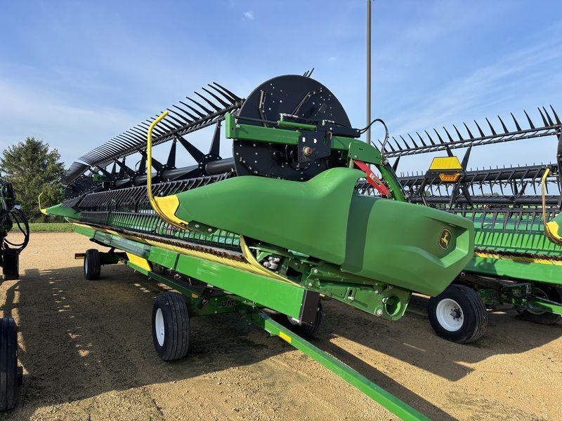Used 2023 JOHN DEERE RD40F For Sale in Lanark Illinois