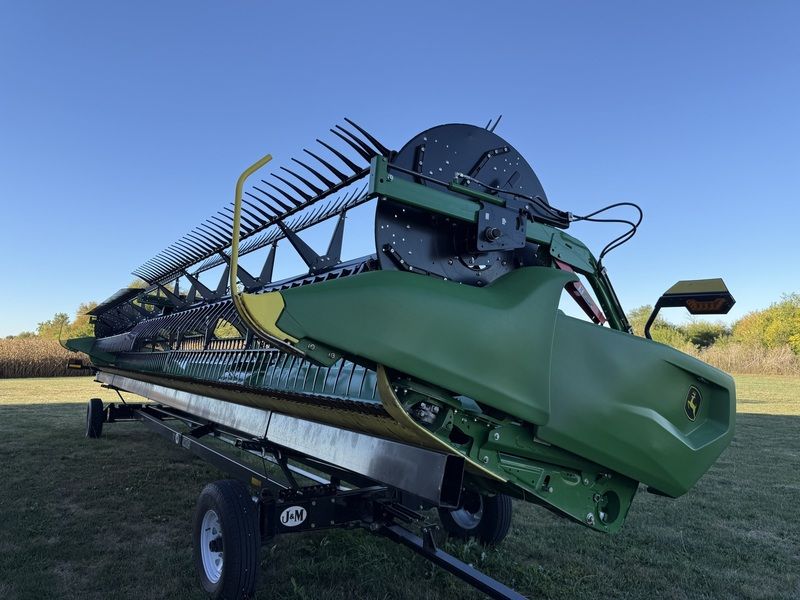 Used 2023 JOHN DEERE RD40F For Sale in Pontiac Illinois