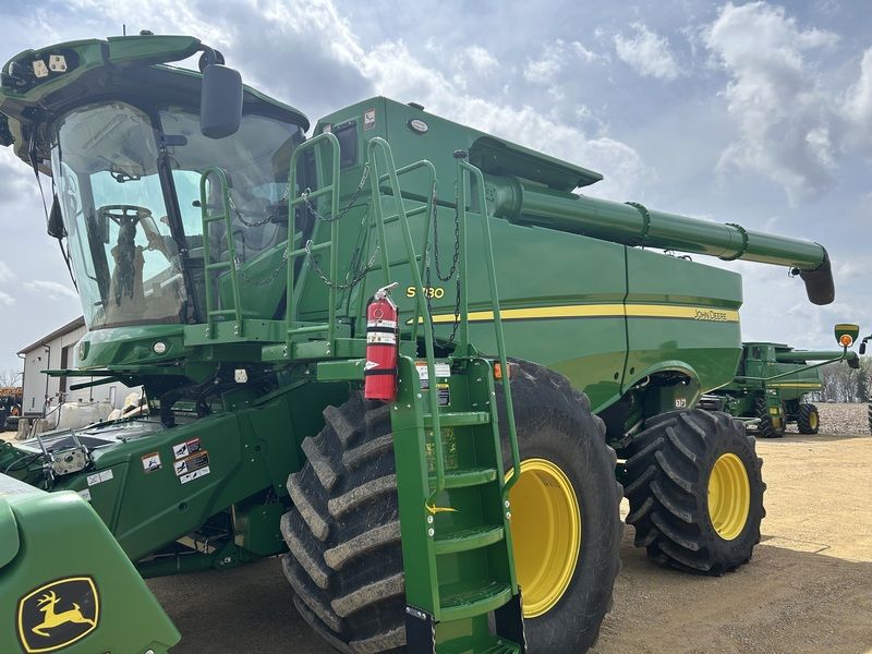 Used 2023 JOHN DEERE S780 For Sale in Dixon Illinois