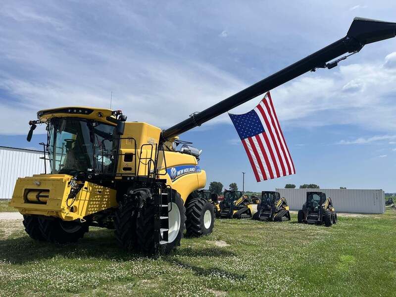 2023 NEW HOLLAND CR7.90 REVELATION For Sale