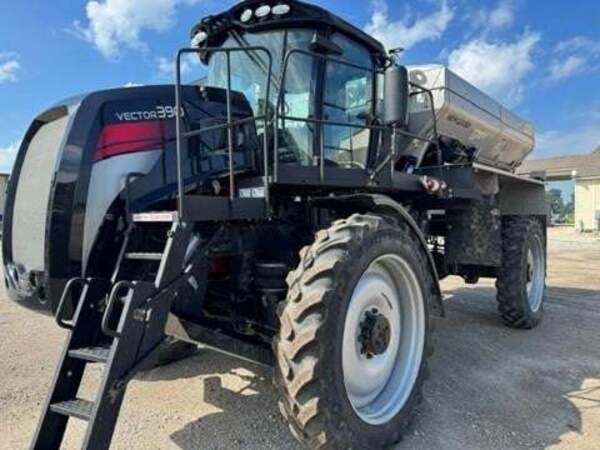 Used 2023 RBR ENTERPRISE VECTOR 390 For Sale in Forrest City Arkansas