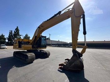 Used 2024 CATERPILLAR 320 For Sale in Ontario California