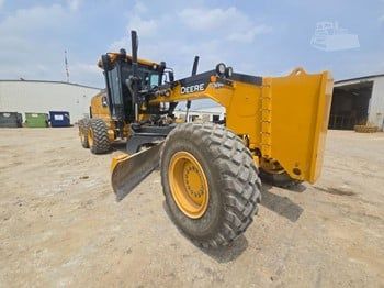 2024 DEERE 672G For Sale