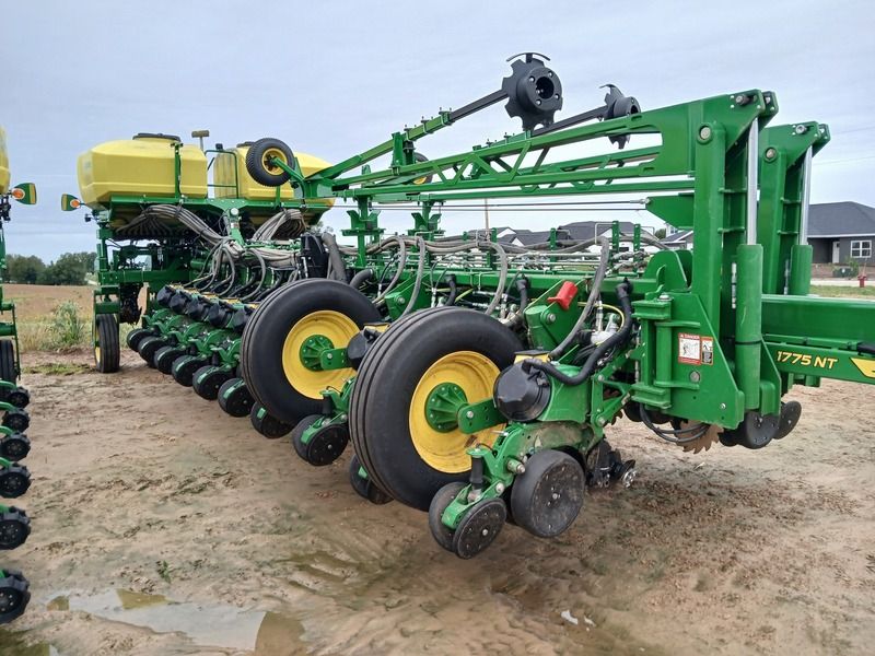 Used 2024 JOHN DEERE 1775NT For Sale in Cuba City Wisconsin
