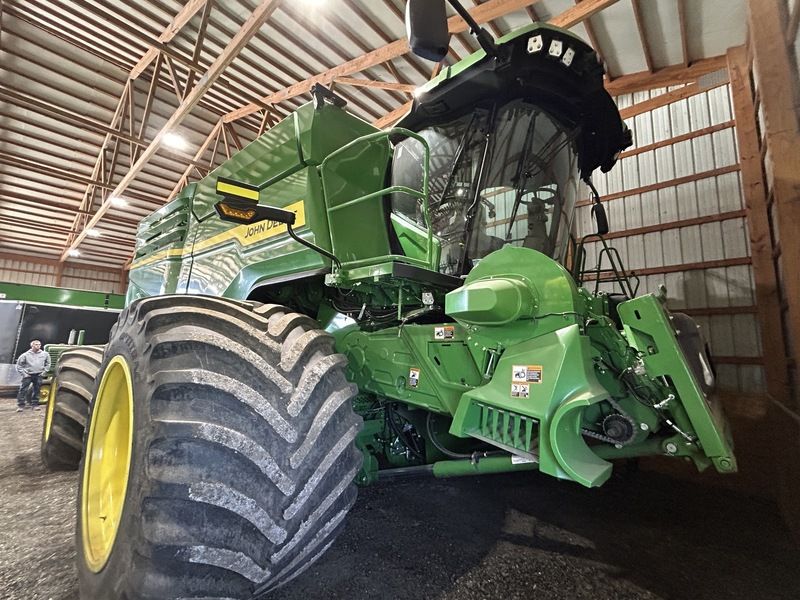 2024 JOHN DEERE X9 1000 For Sale