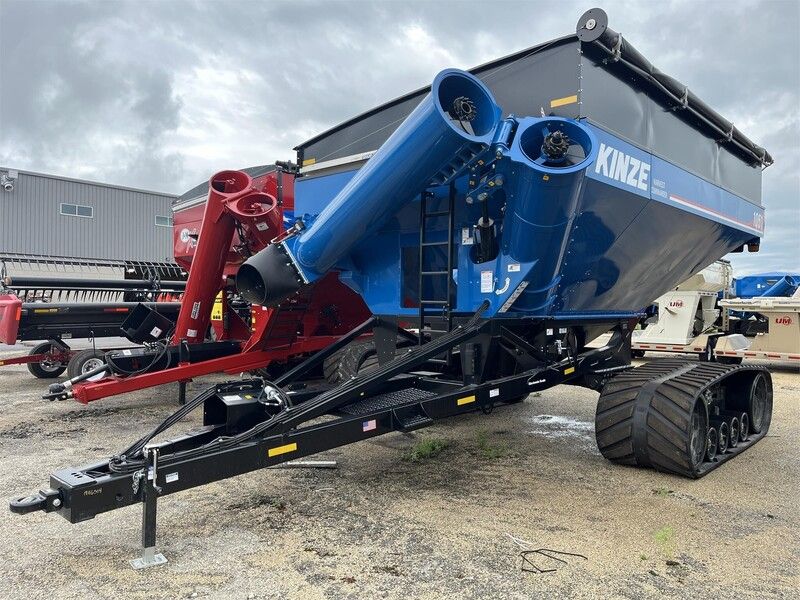 Used 2024 KINZE 1051 For Sale in Rochelle Illinois