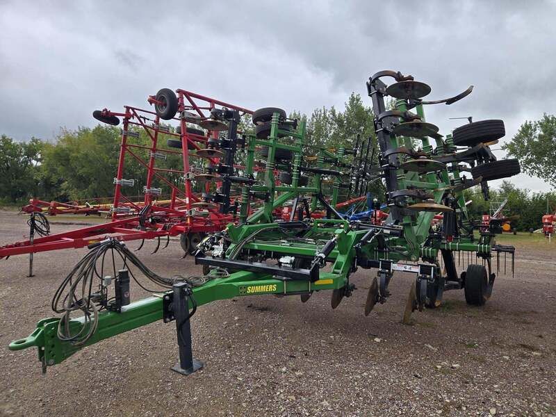 Used 2024 SUMMERS MANUFACTURING DC2835 For Sale in Mountain Lake Minnesota