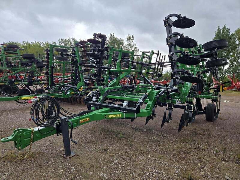 Used 2024 SUMMERS MANUFACTURING DC2835 For Sale in Mountain Lake Minnesota
