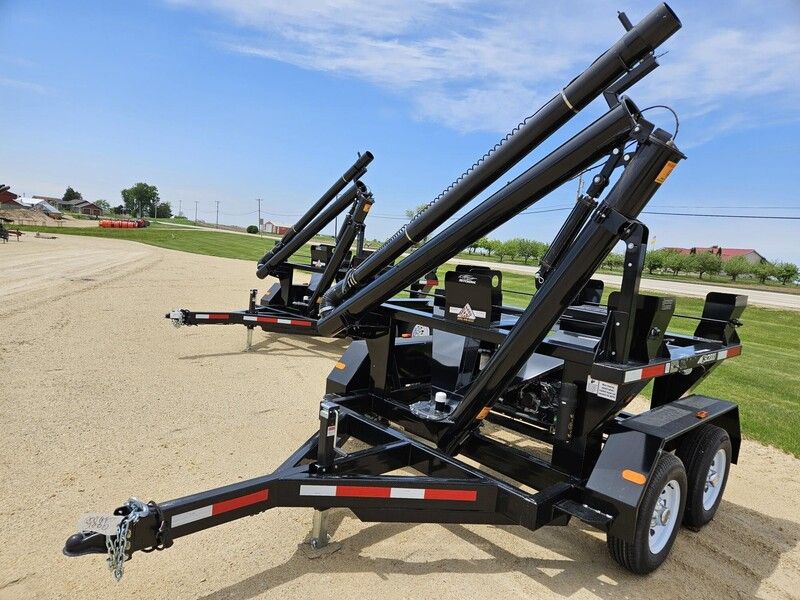 Used 2024 TRAVIS SEED CART HSC2000 For Sale in Janesville Wisconsin