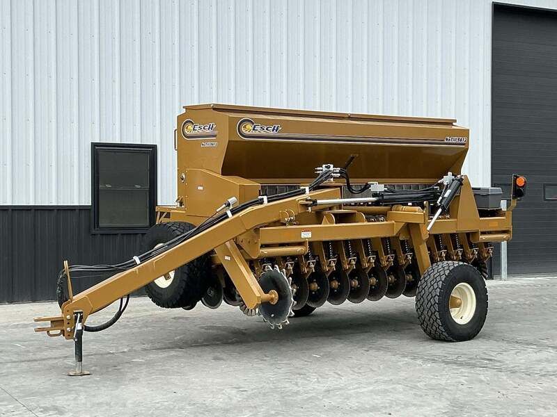 Esch Planter